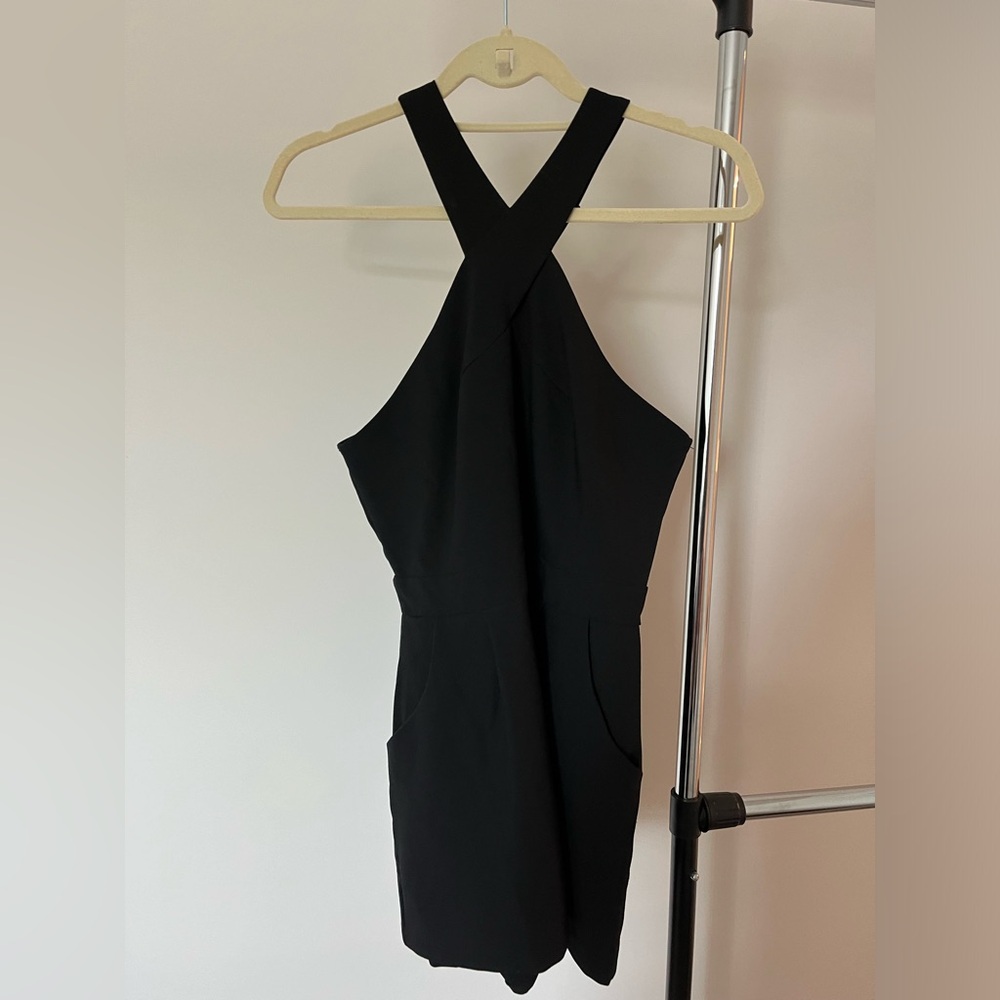One Clothing Medium Black Cross Neck Halter Romper